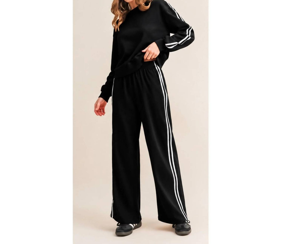 Aapparella - Wide-leg Jogger Set