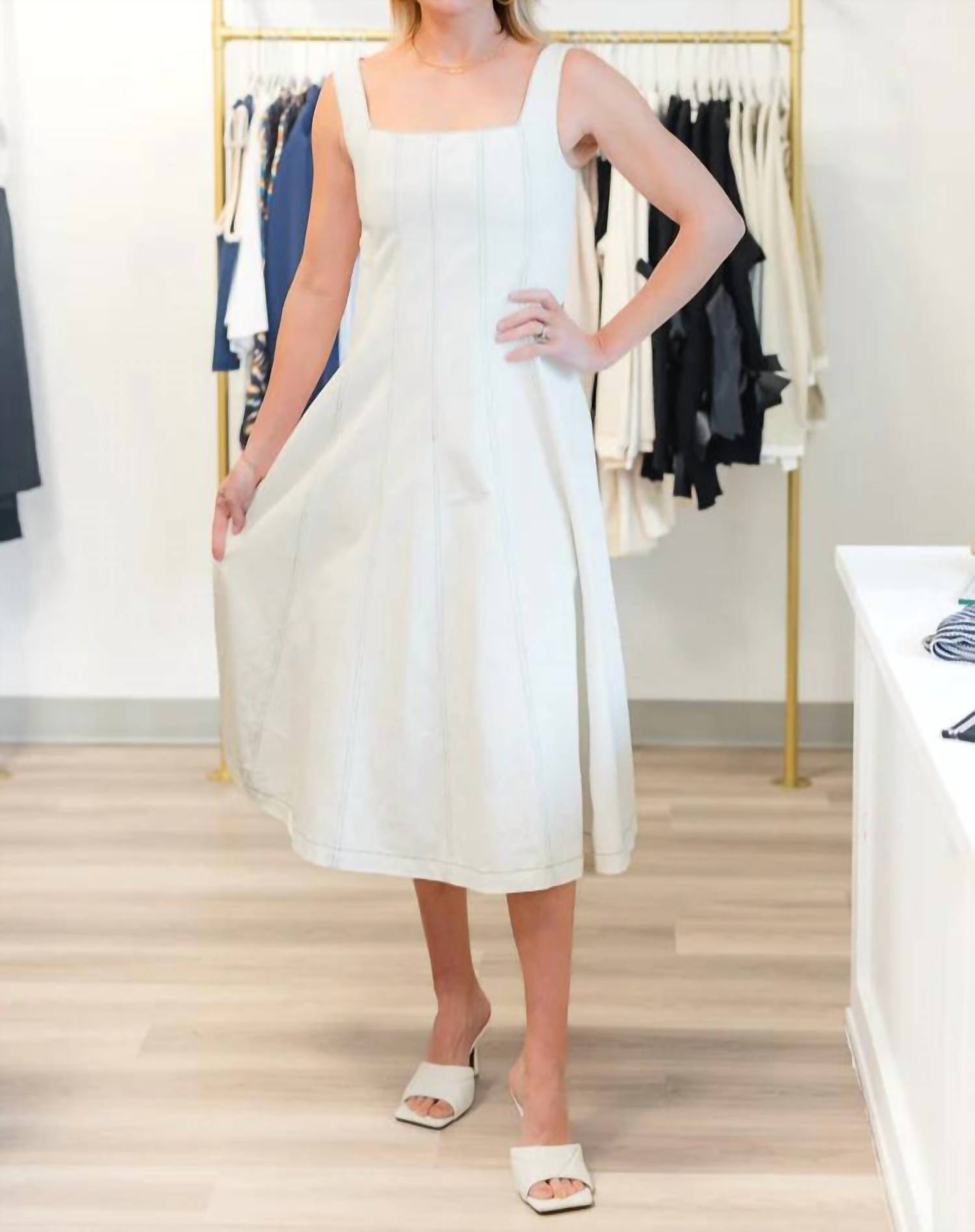 Never A Wallflower - Ashley Midi Dress