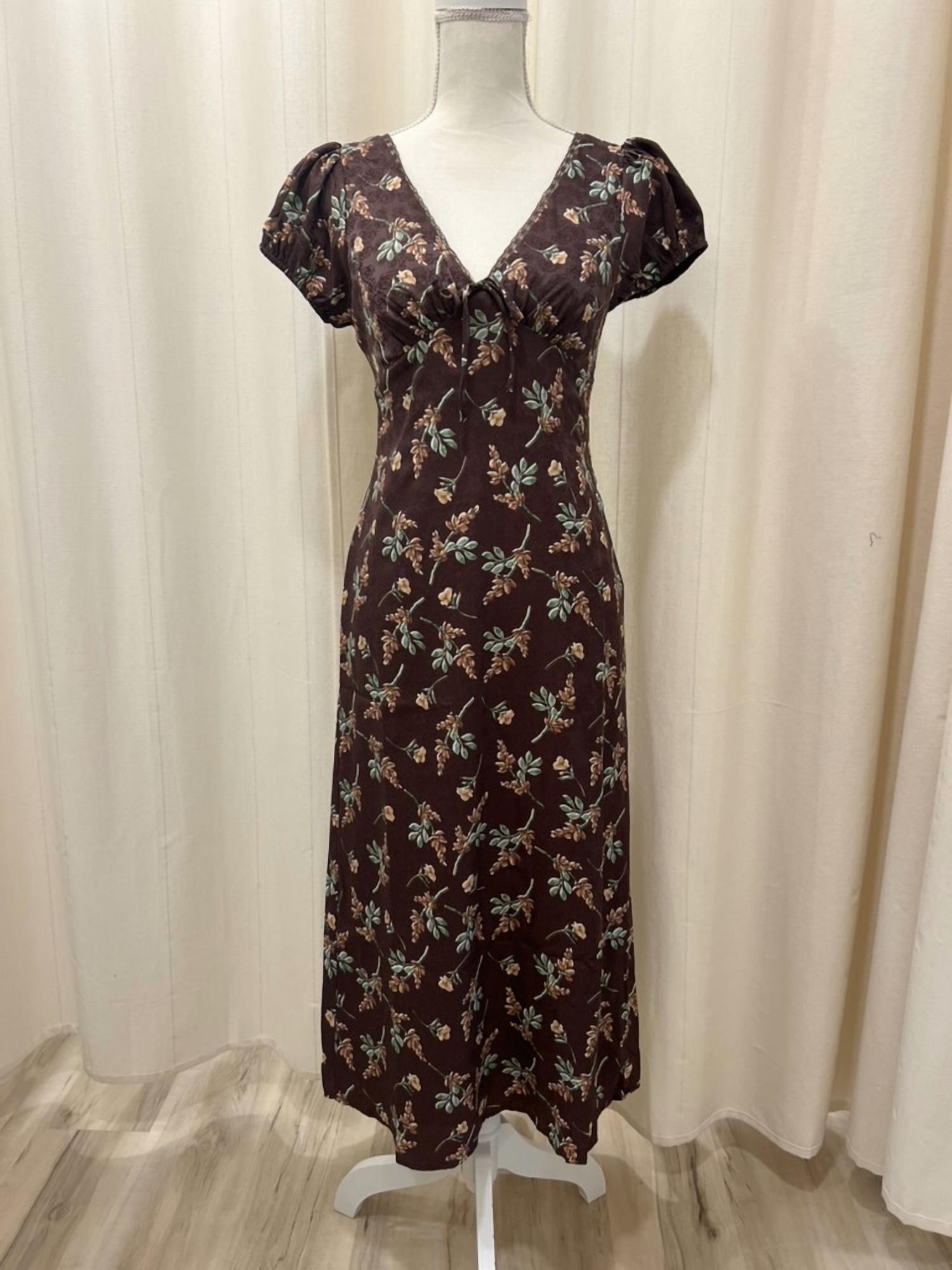 Papermoon - Floral Puff Sleeve Midi Dress