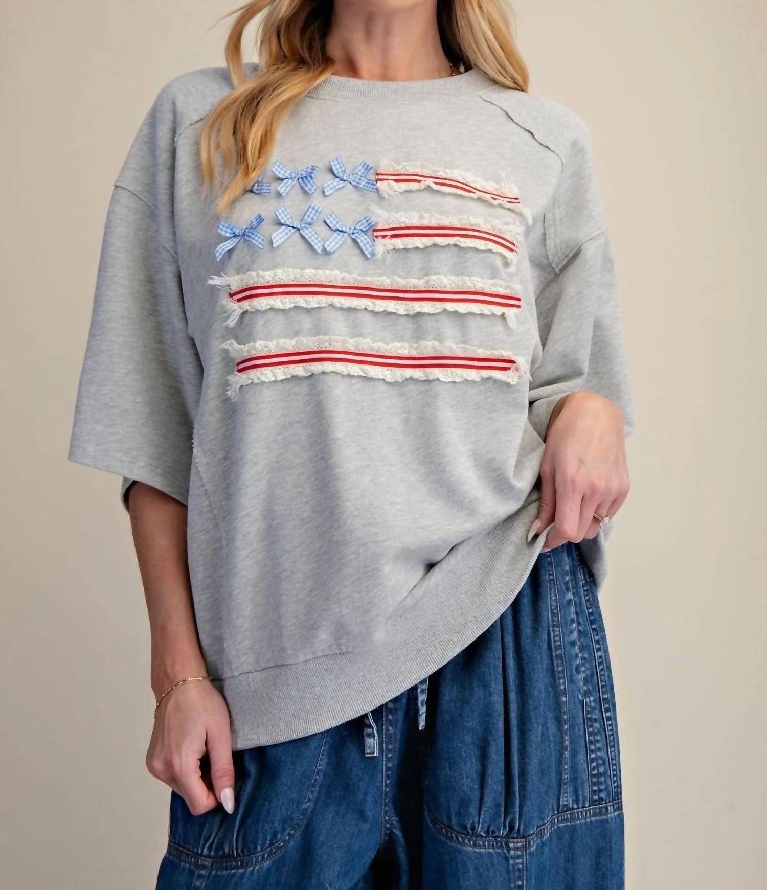 Easel - American Flag Fleece Top
