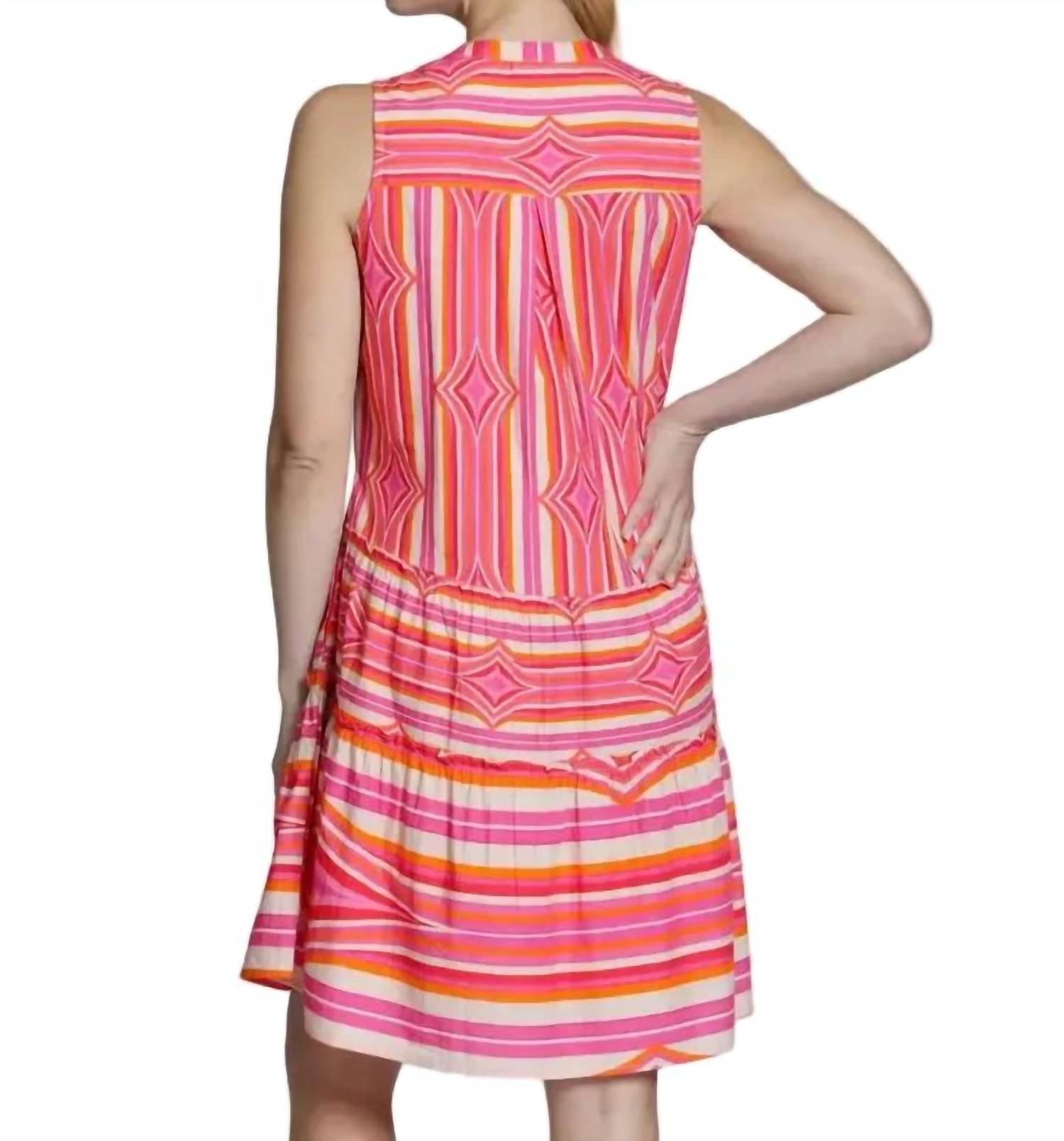 Apny - Sleeveless Dress With Pin-tuck Detailing
