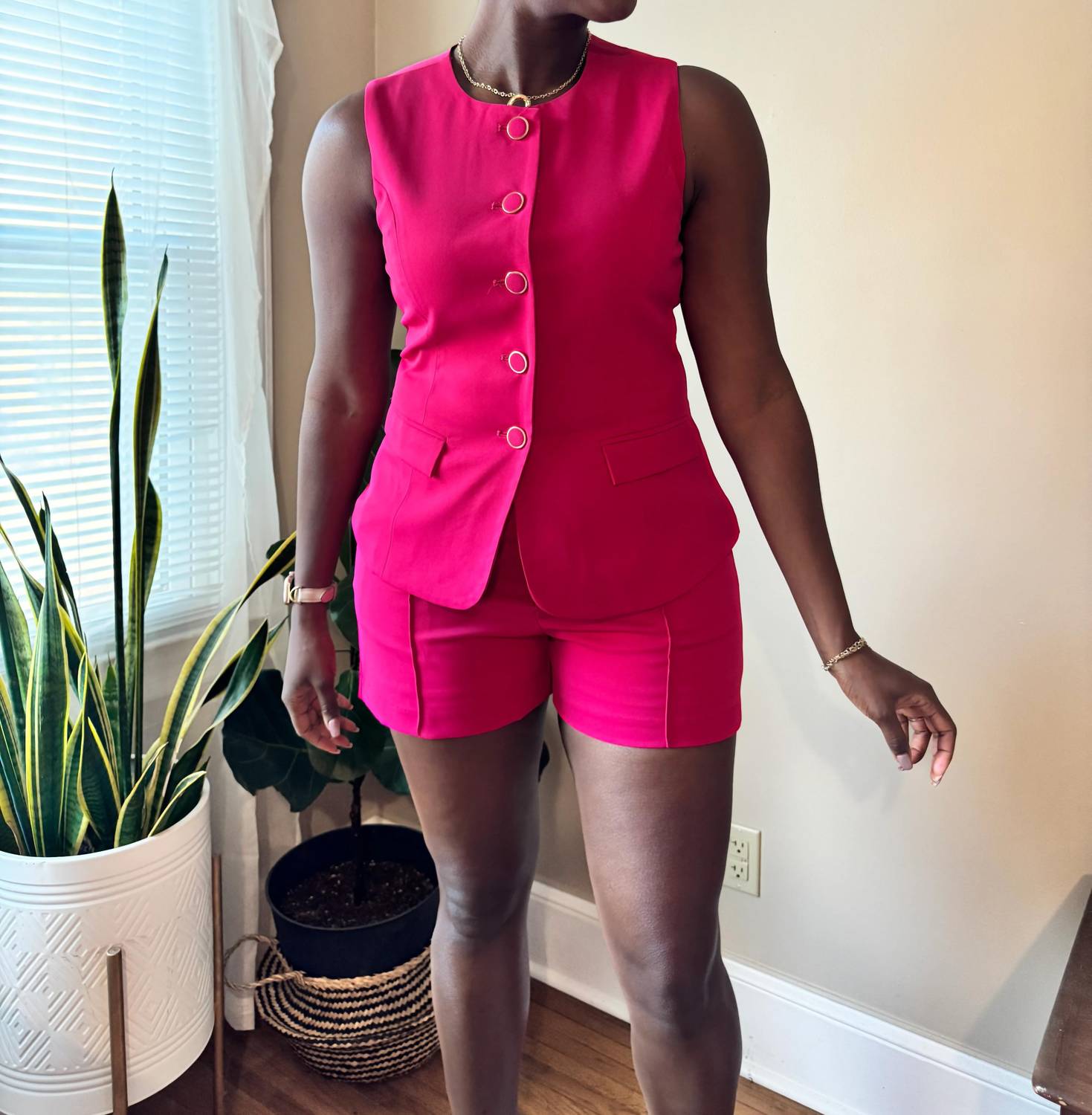 Entro - Lisboa Tailored Pintuck Shorts