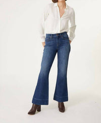 Level99 - Claudia Flare Jean