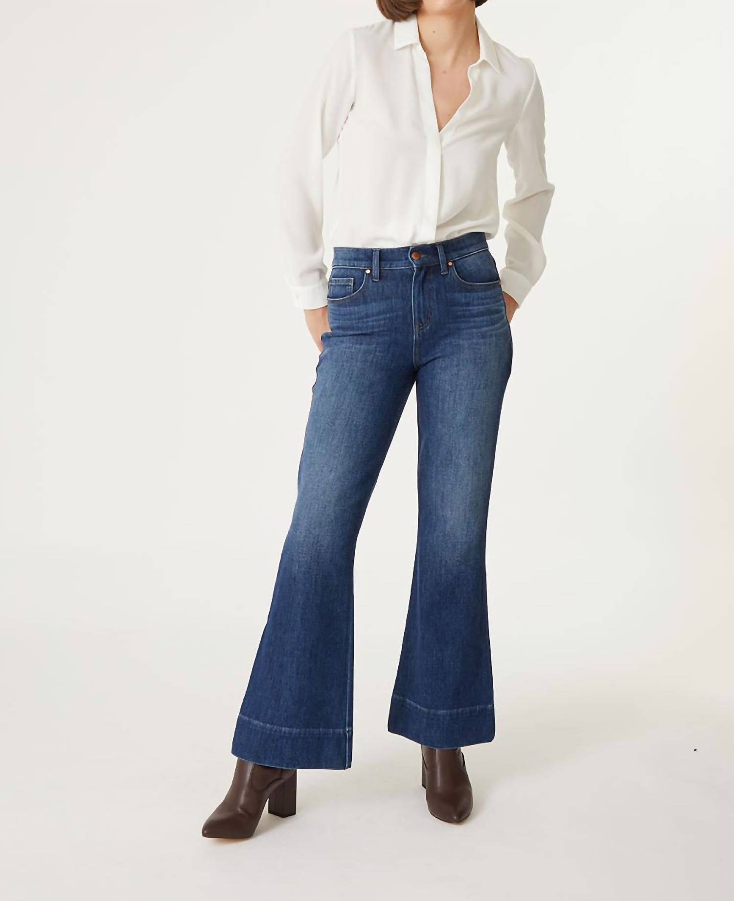 Level99 - Claudia Flare Mood Jean