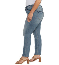 Silver Jeans Co - Mid Rise Curvy Fit Suki Straight Jeans - Plus