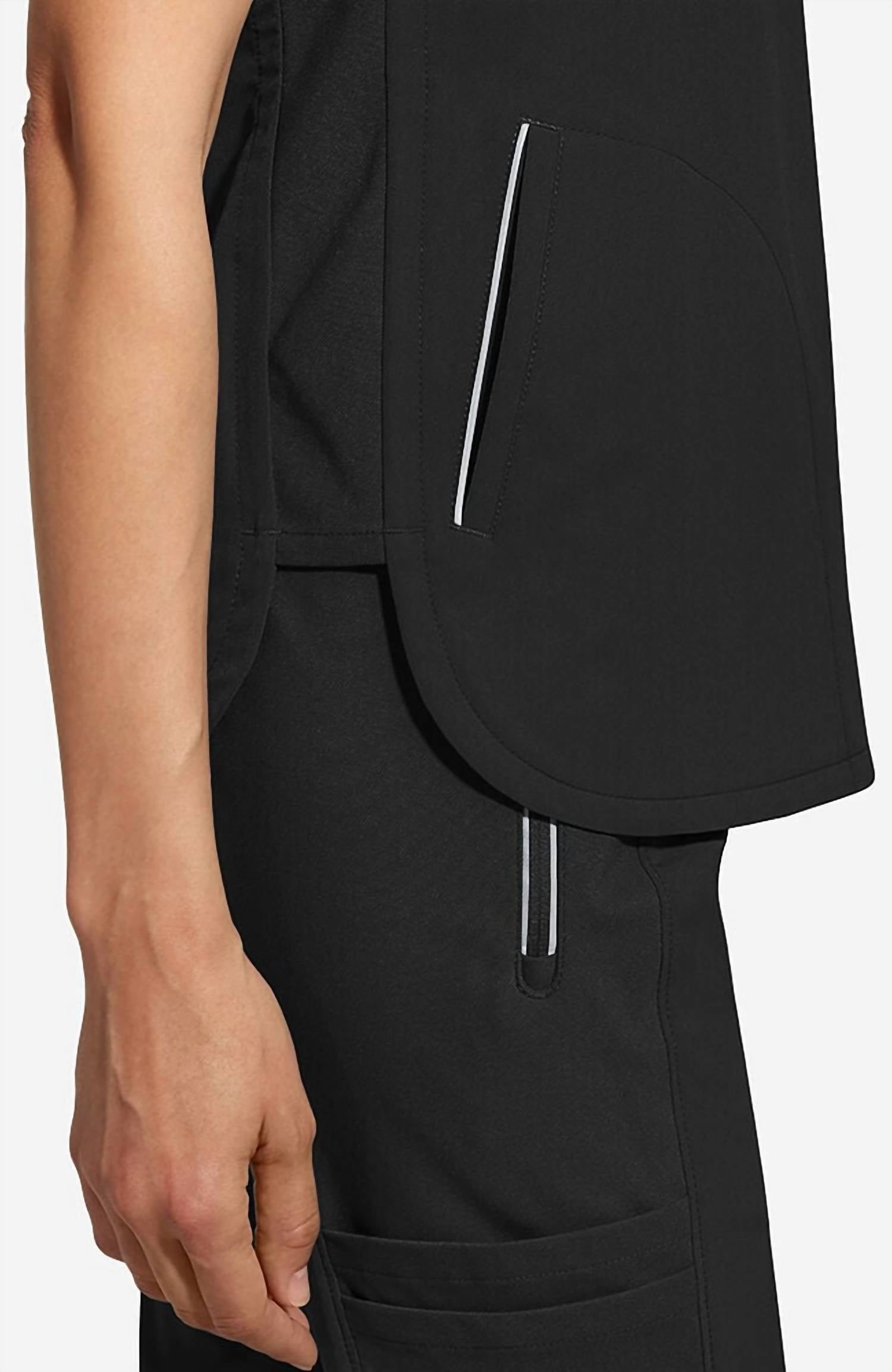 Healing Hands - Skyler V-neck Scrub Top