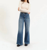 Daze - Far Out Jean