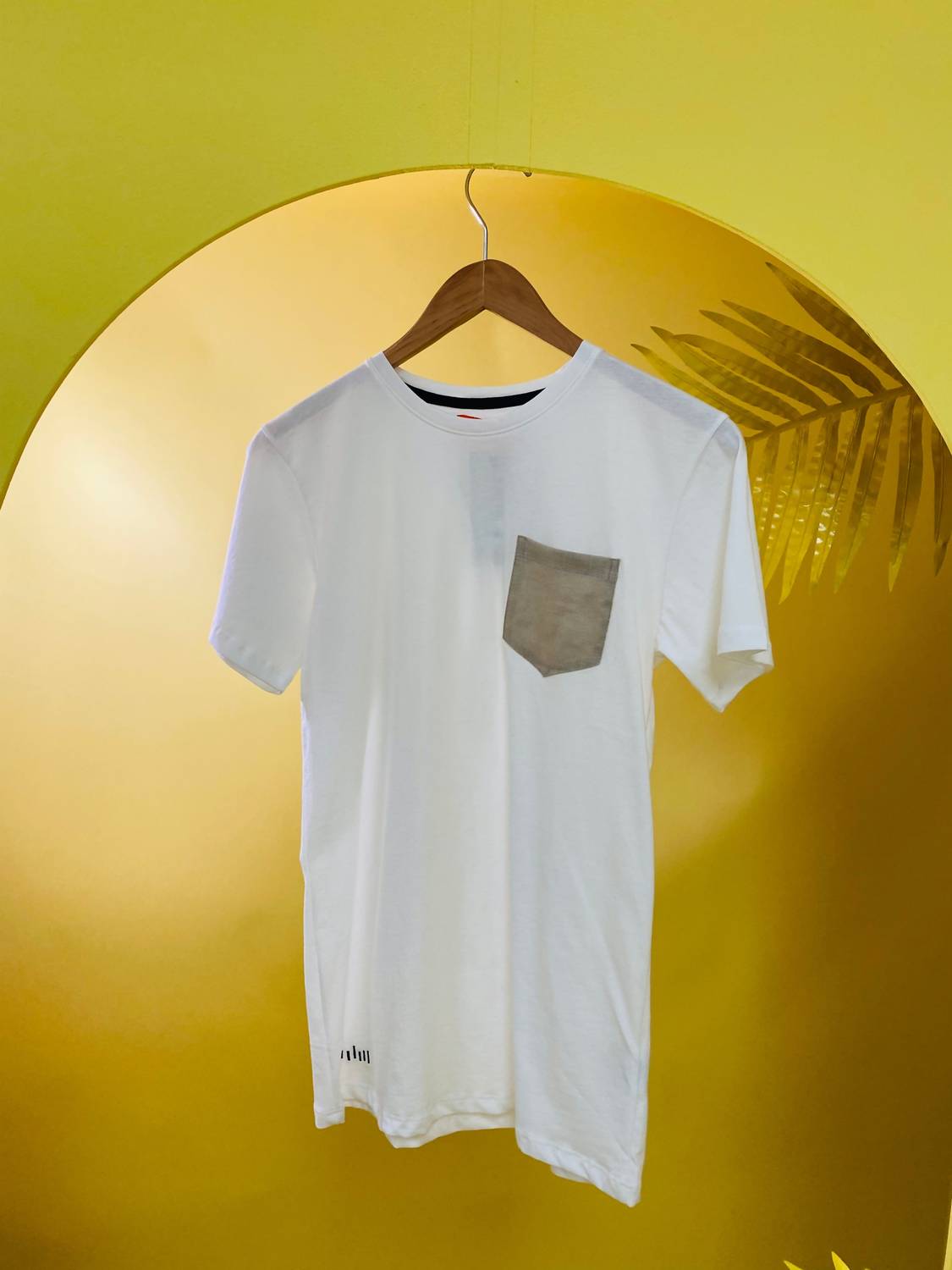 Palmacea - Front Pocket Top