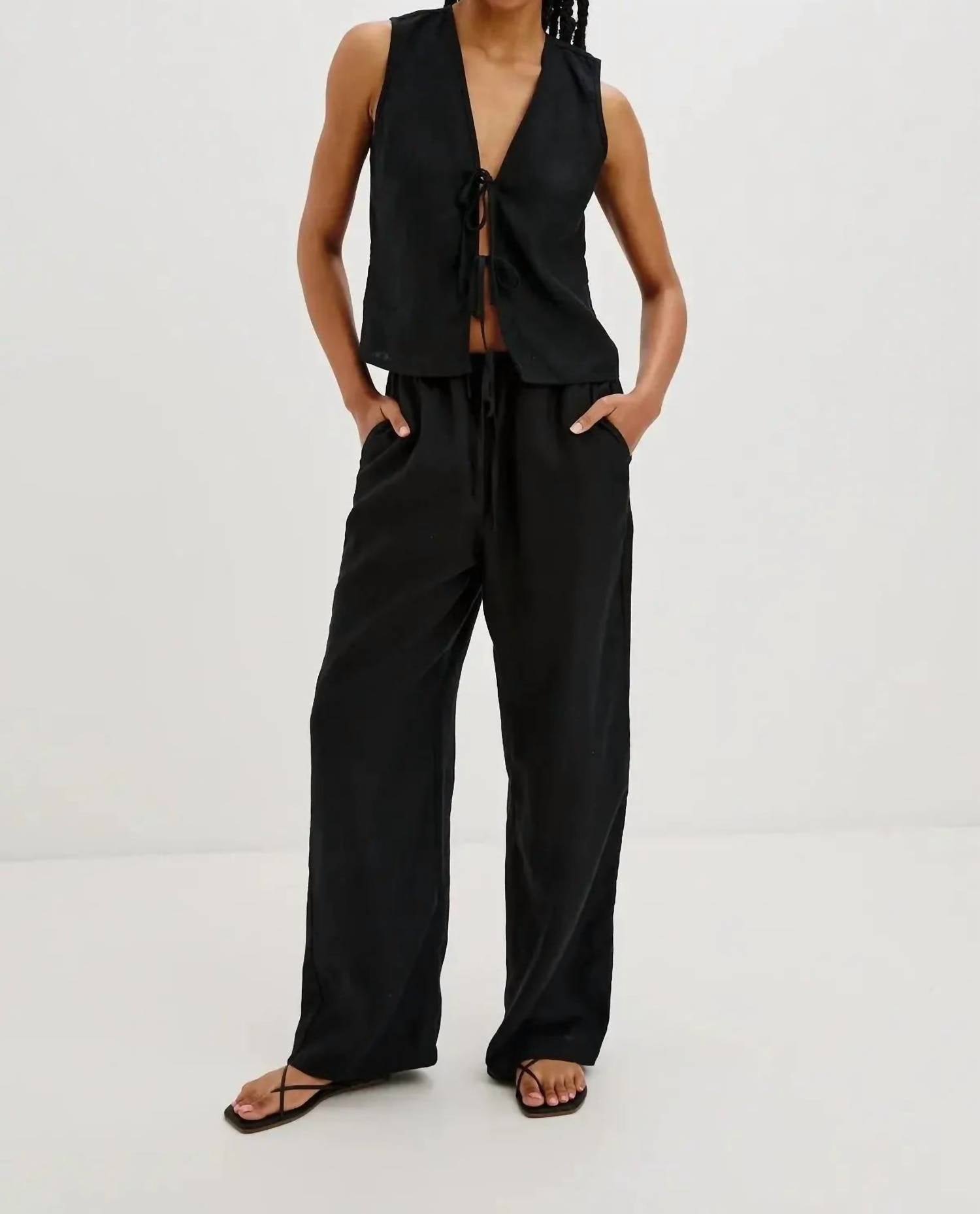 Rails Oregon Cropped Top in black - women's shirt - alternate view