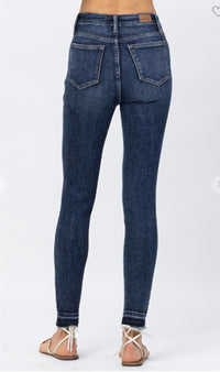 Judy Blue - High Waisted Tummy Control Clean Skinny Jeans
