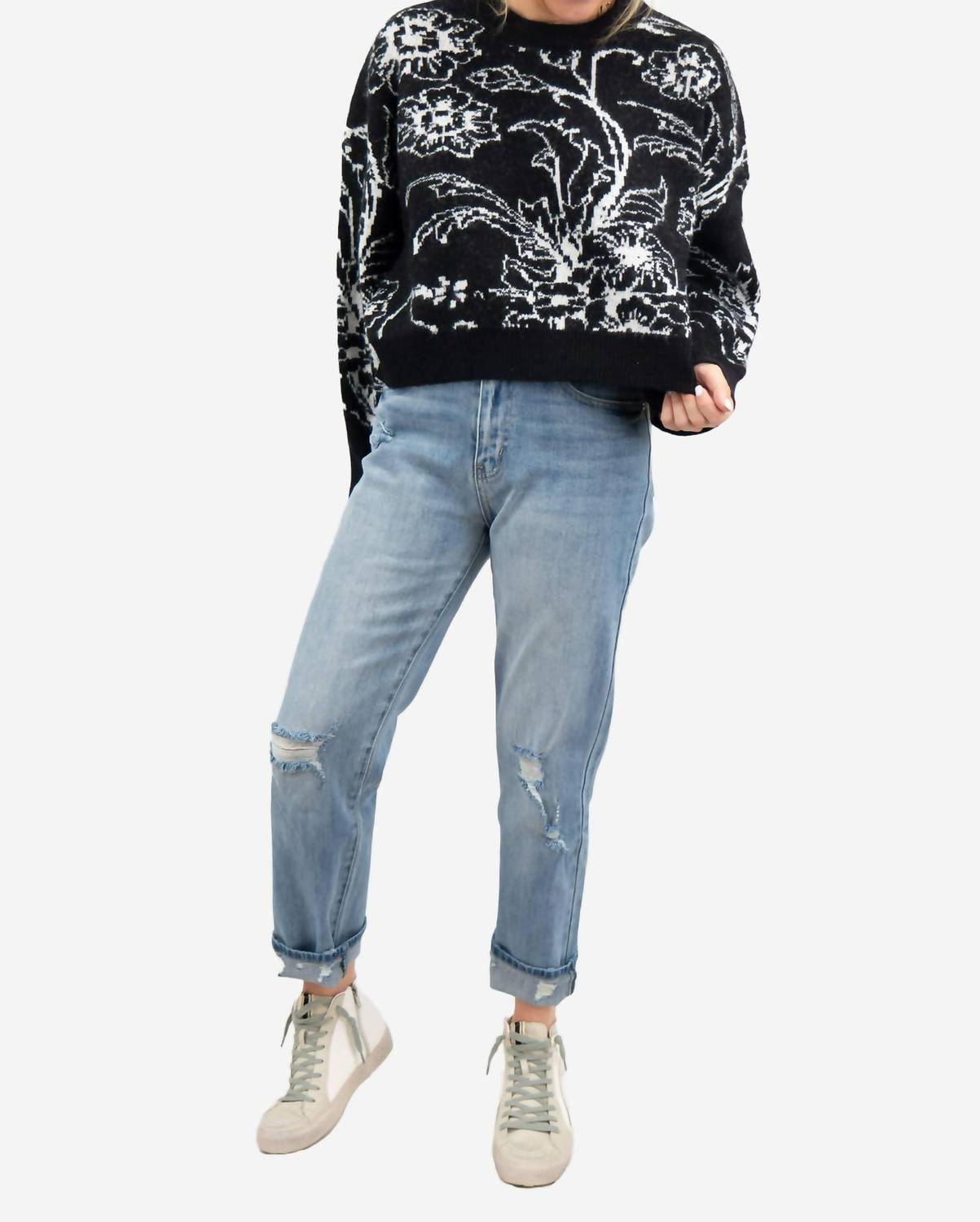 Dreamers - Women's Floral Crop Sweater