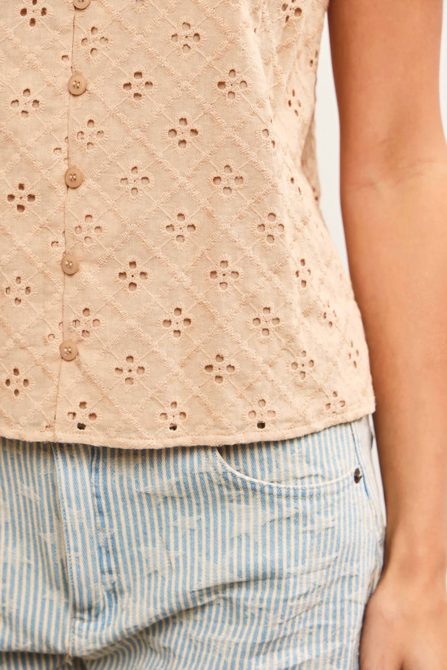 Mustard Seed - Elena Front Button Closure Lace Cami Top