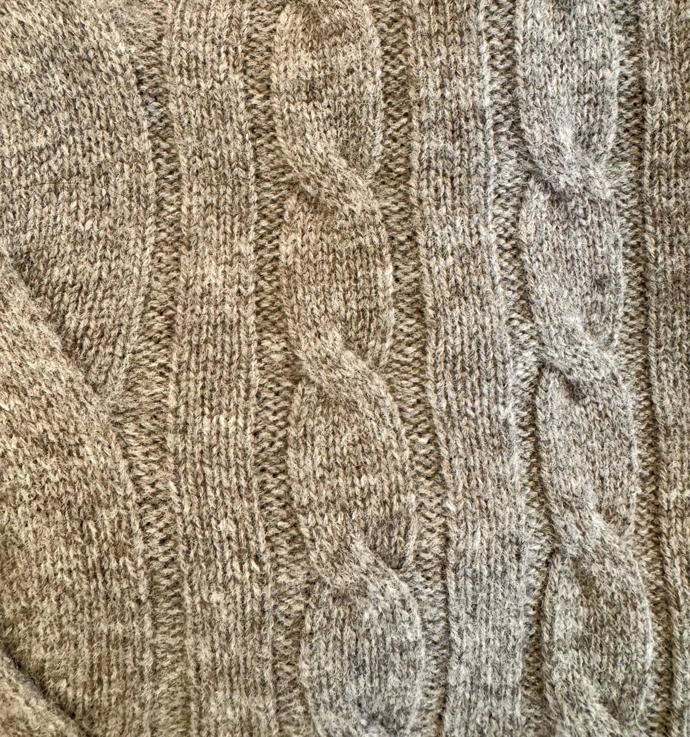 Alashan Cashmere - Men's Cable Crew Neck Sweater