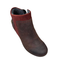 Keen - Women's Wedge Zip Ankle Boots