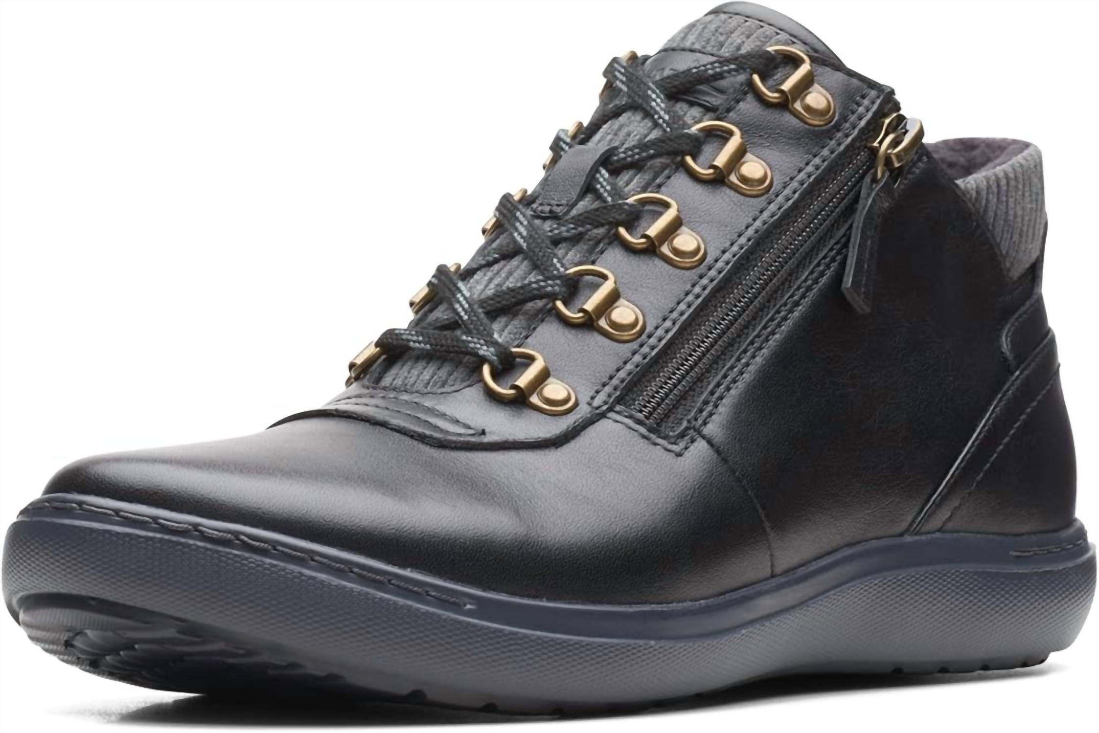 Clarks - Women's Nalle Mid Ankle Boots
