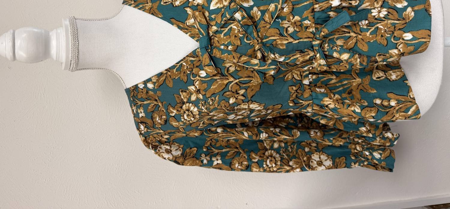 Entro - Women's Floral Pattern Blouse