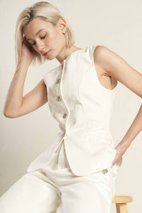 Flying Tomato - Sleek Tailored Vest