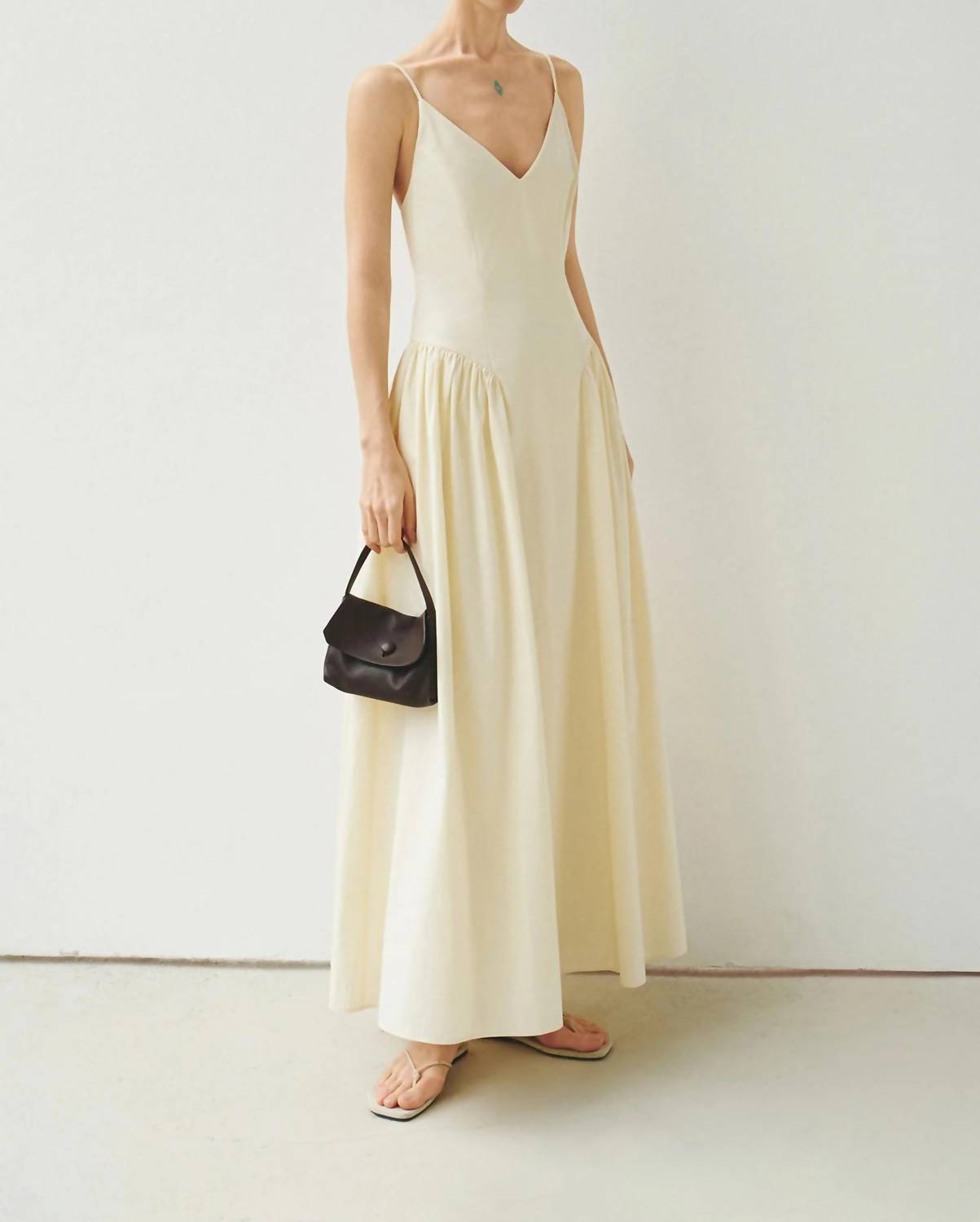 Rue Sophie - Isola V Neck Dress