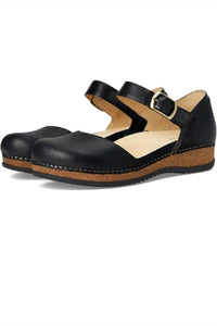Dansko - Women's Mae Flat