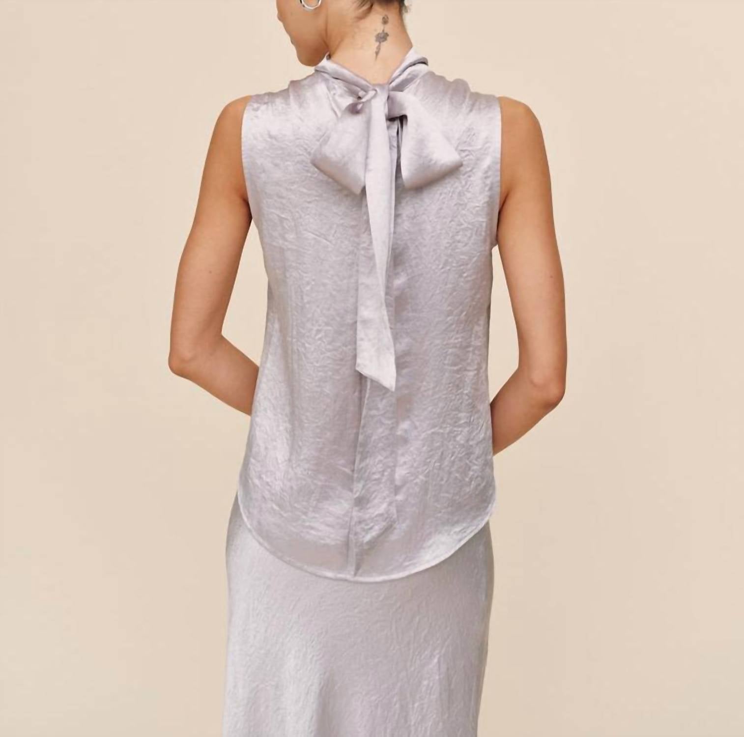 Bella Dahl - Scarf Neck Blouse