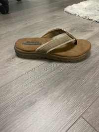 Skechers - Men's Relaxed Fit Supreme Flip Flop