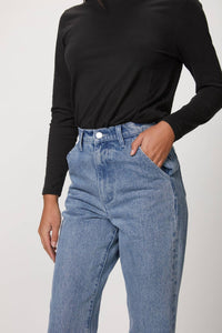 MOM JEAN