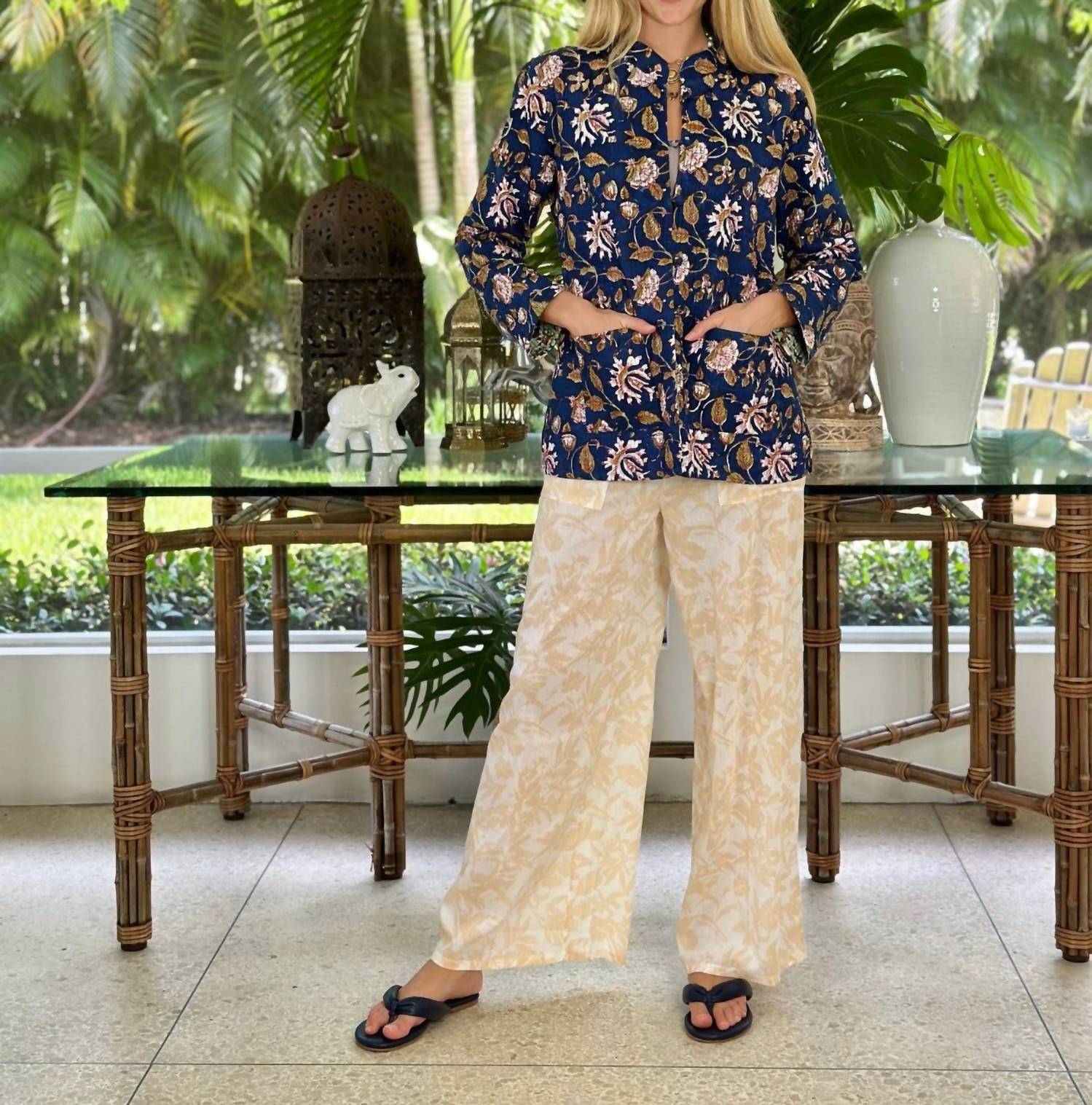 Just Darviny - Long Sleeve Floral Short Jacket