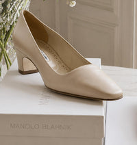 Manolo Blahnik - Women's Splierasopla Pumps