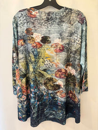 Inoah - Hi-low Crew Neck Pullover Top