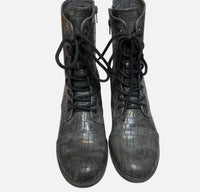 Very Volatile - Women's Animal Print Combat Boot