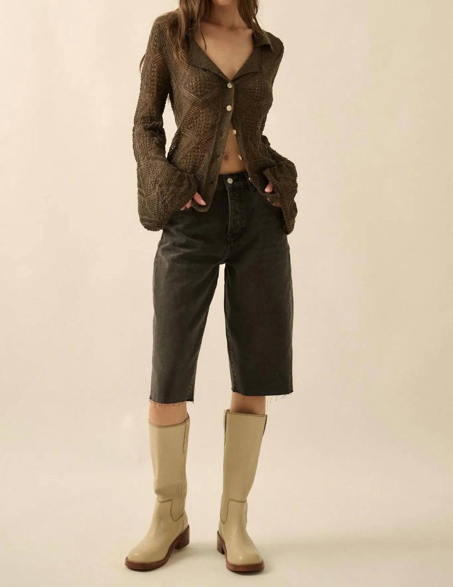 Promesa - Diamond Dust Geometric Crochet Button-up Cardigan