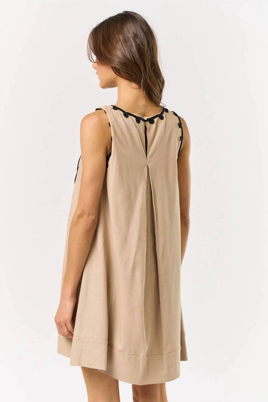 Lalavon - Boat Neck Embroidered Shift Dress