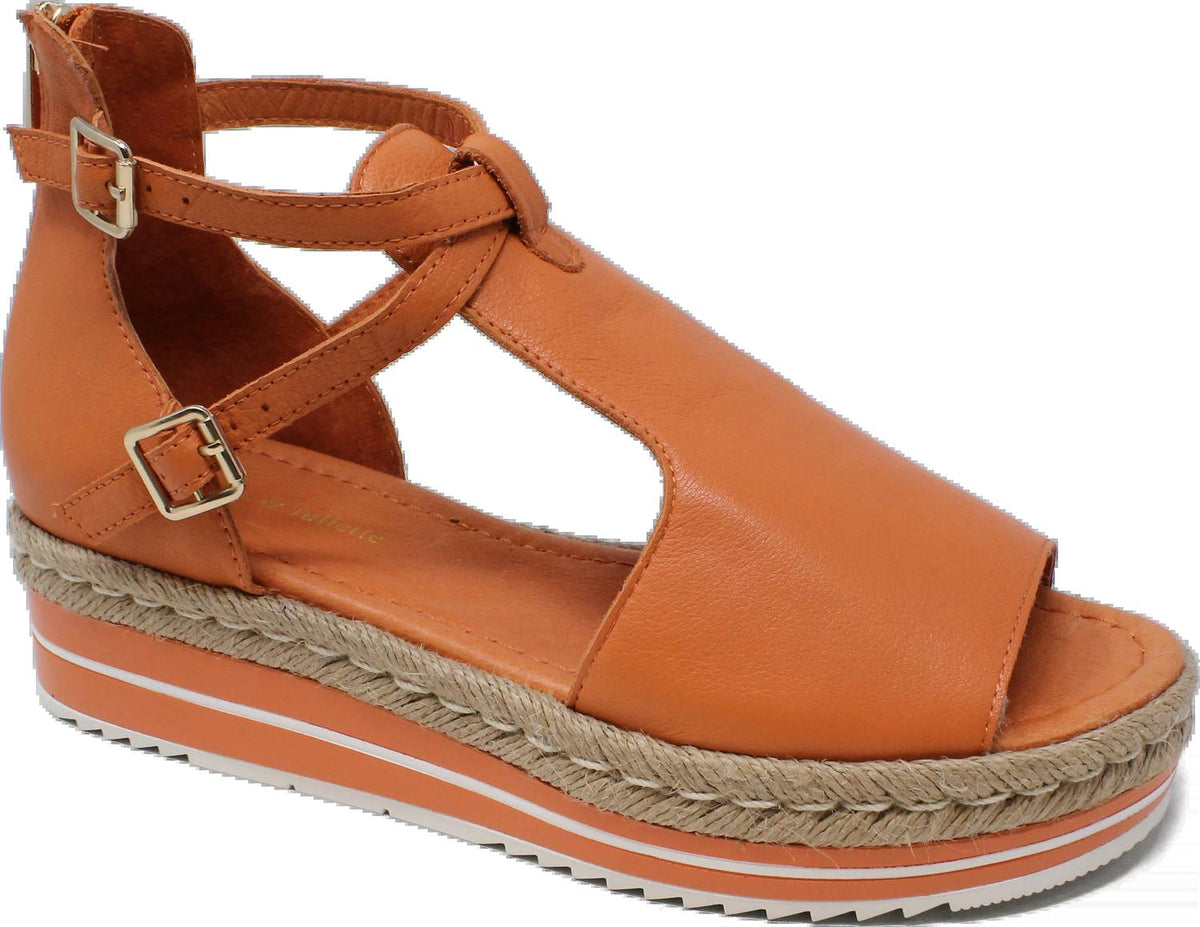 Django & Juliette - Women's Alexys Peep Toe Sandals