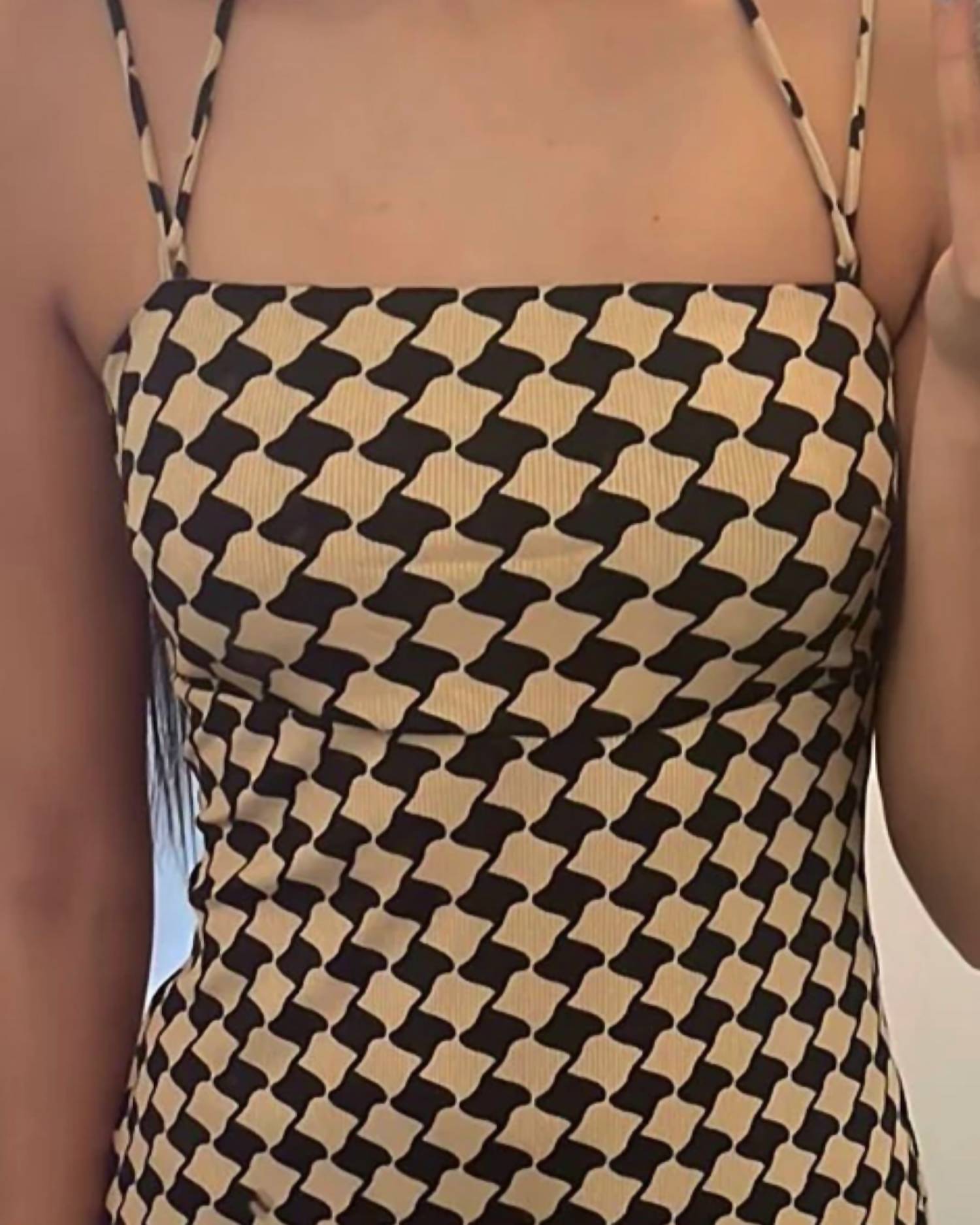 Le Lis - Illusional Strappy Dress