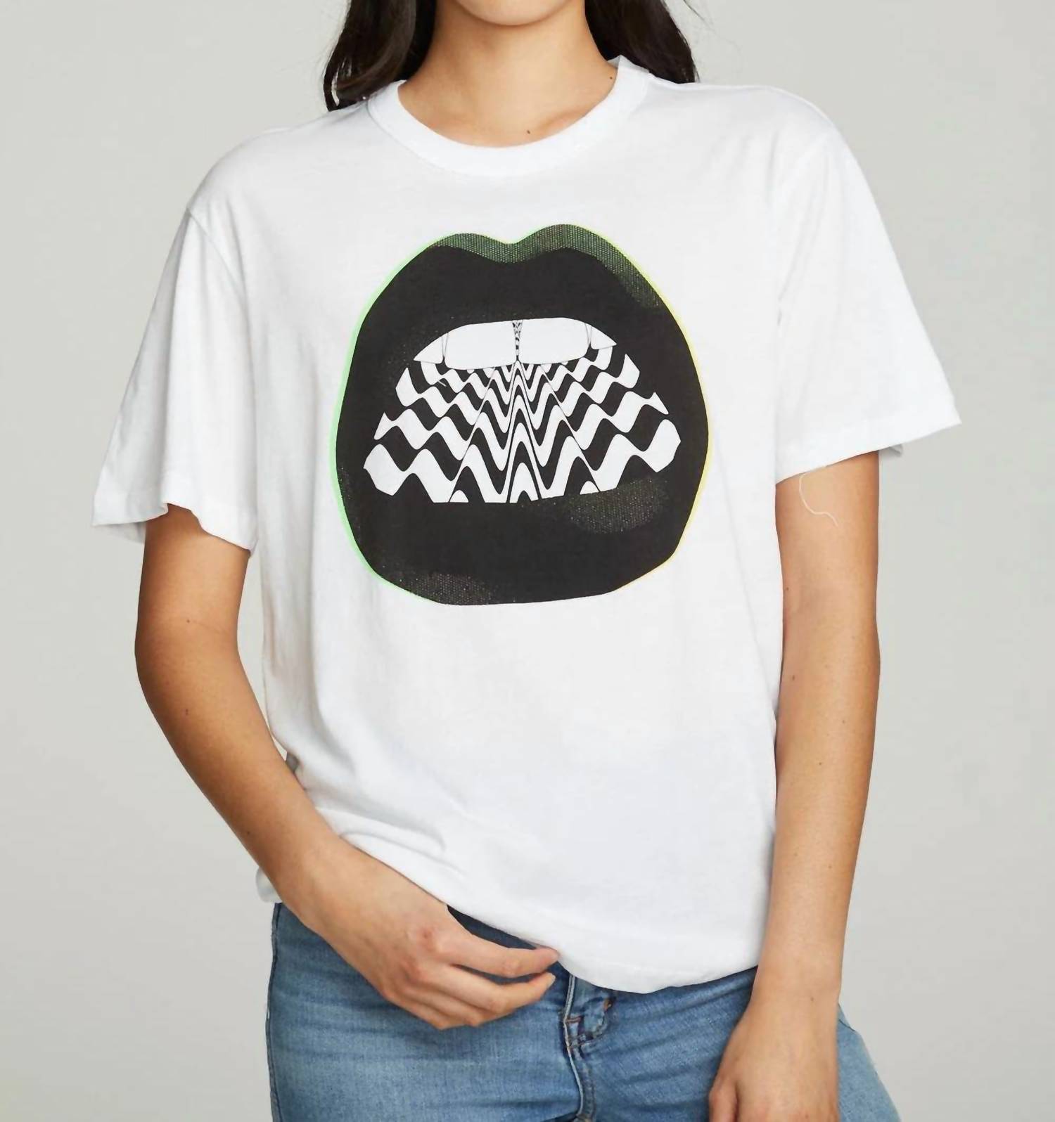 Chaser - 80s Lips Tee