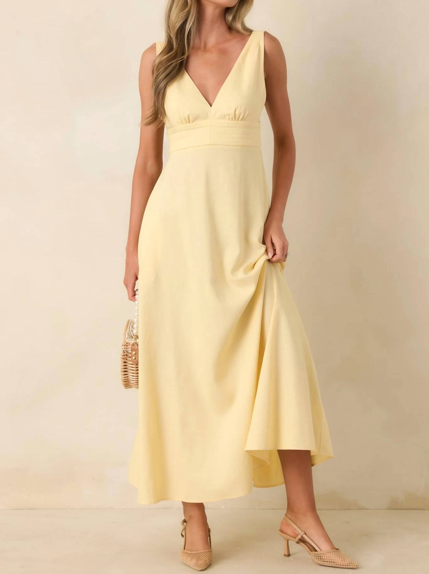 Minkpink - Kaia Linen Blend Maxi Dress