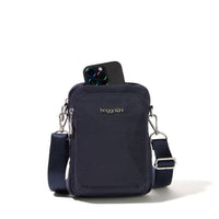 Baggallini - Women's Modern Everywhere Explorer Crossbody Bag