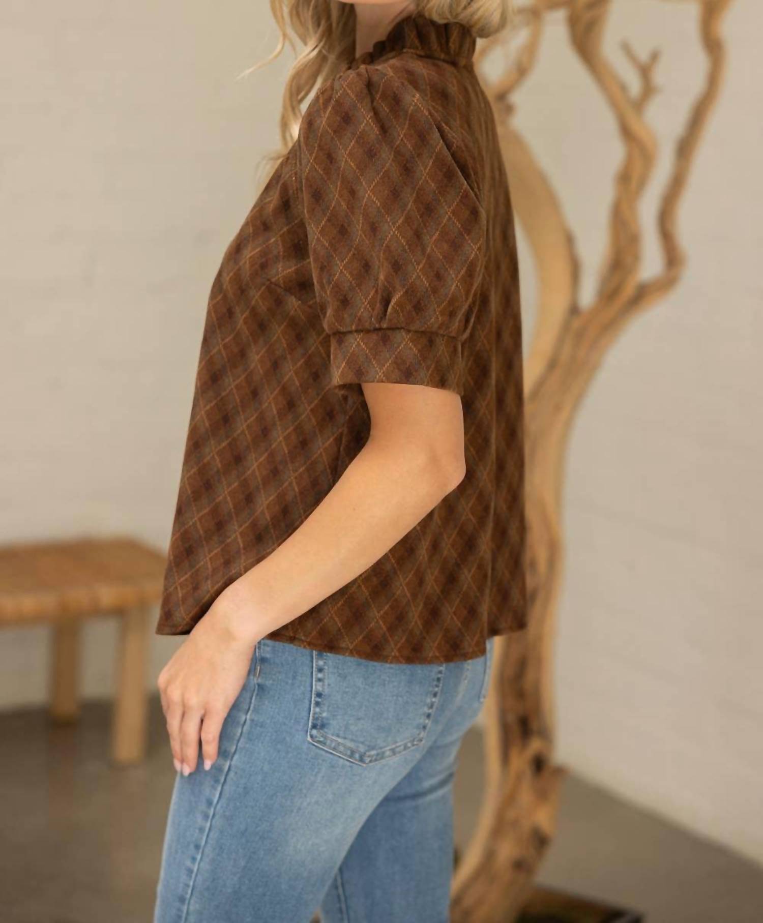 Voy - V-neck Argyle Plaid Flannel Top