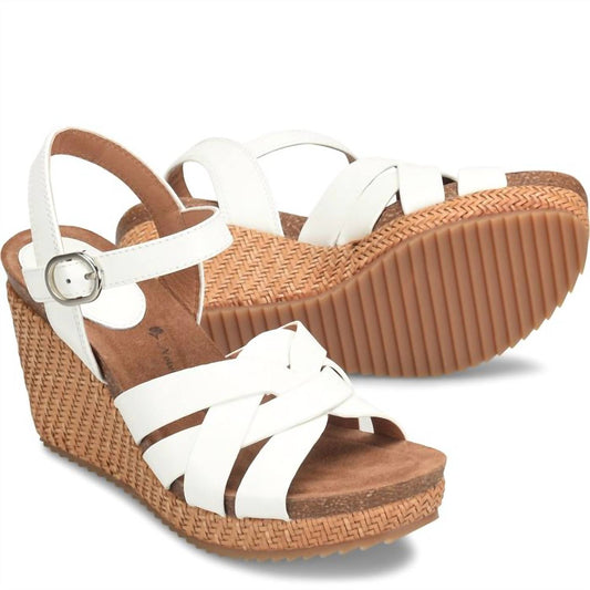 Sofft - Women's Carlana Wedge Sandal