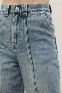 Aaron & Amber - Baggy Cropped Jeans