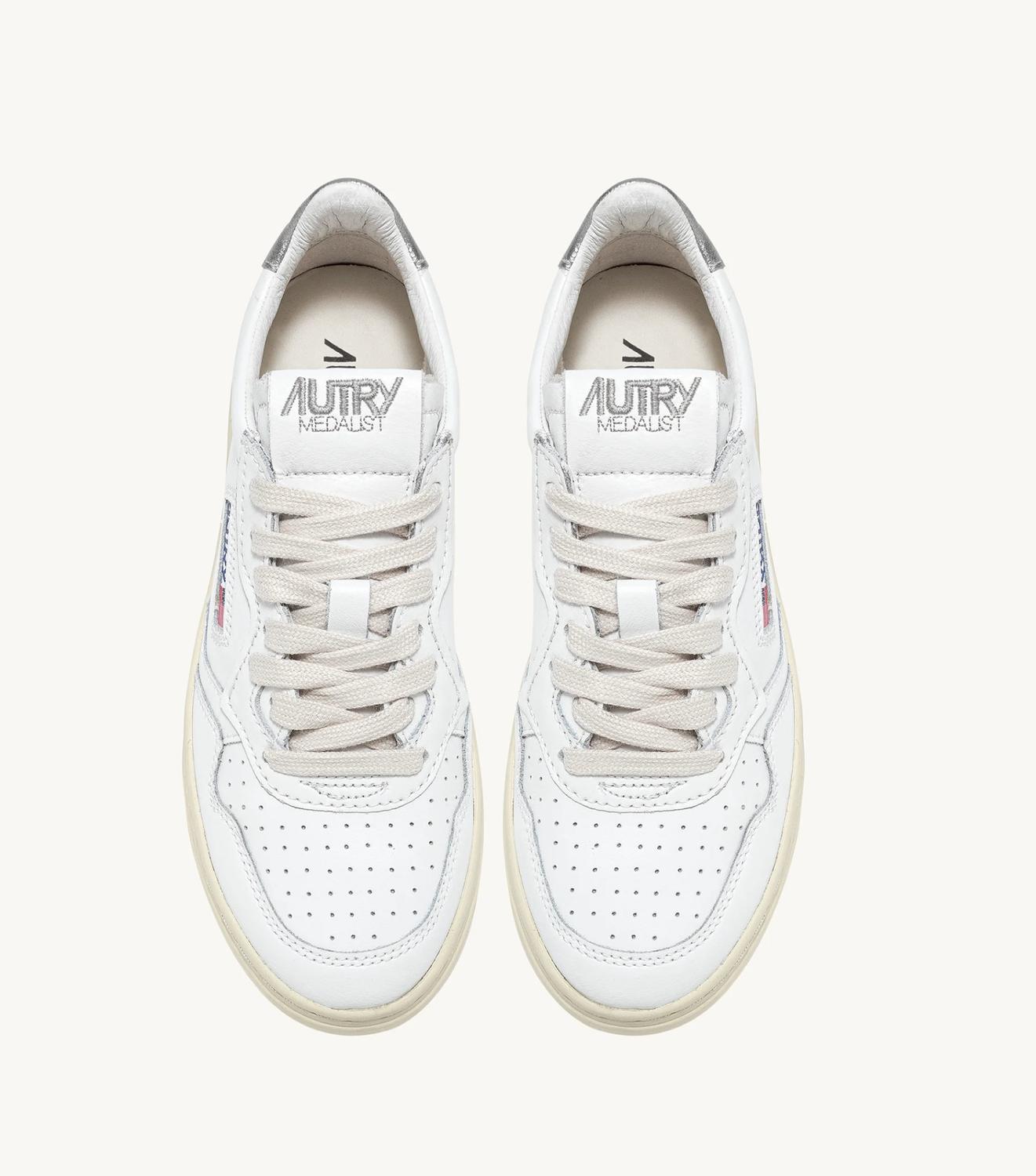 Autry - Women's Medalist Low Sneaker