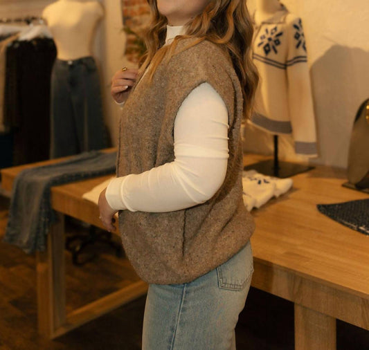 Sunday Edition - Kaycie Button Sweater Top