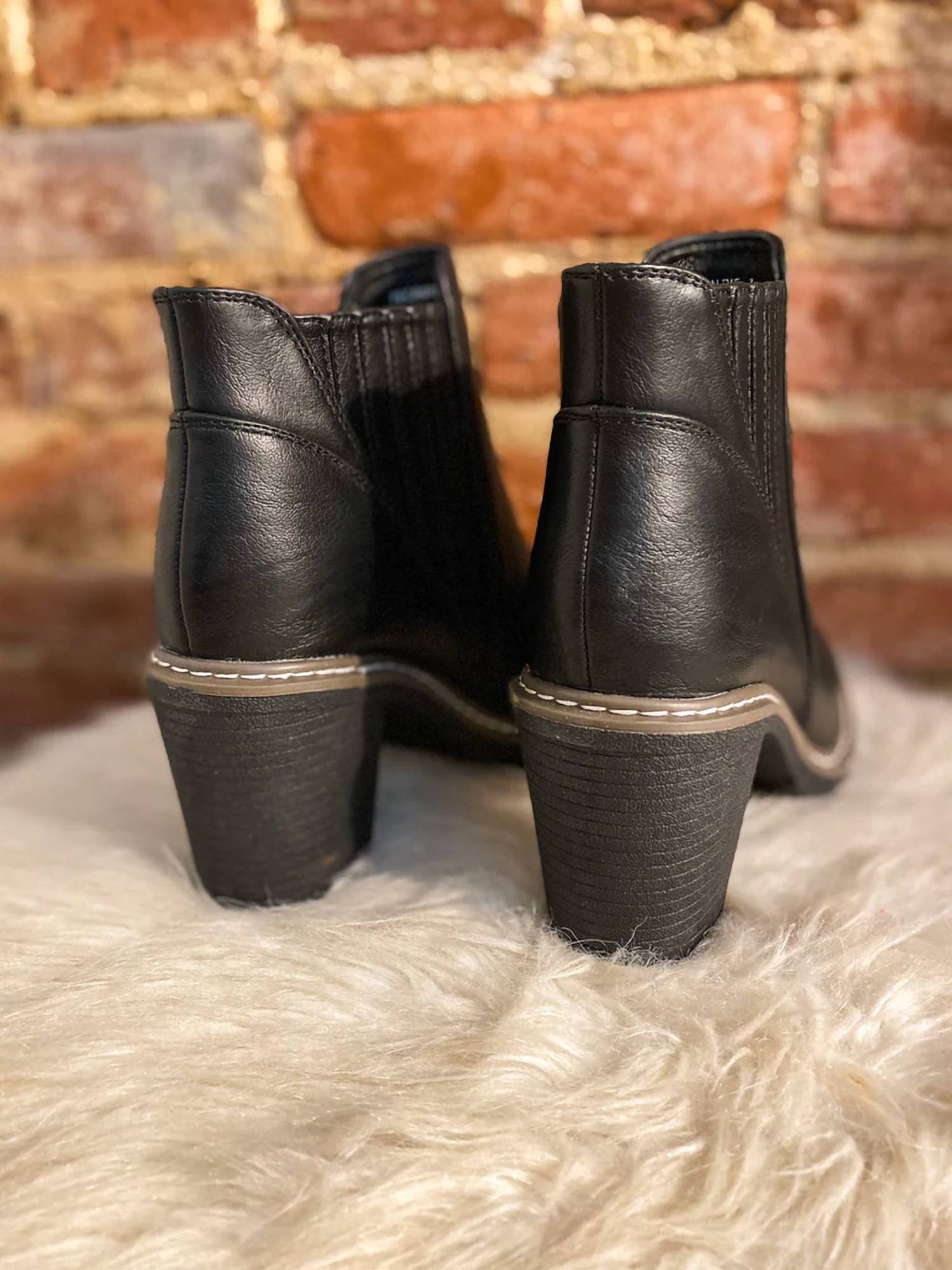 Corkys Footwear - Women's Pecan Pie Booties
