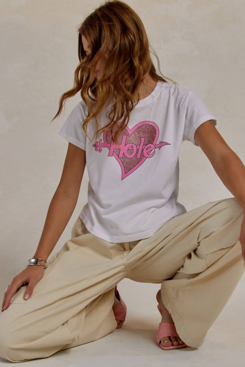 Daydreamer - Hole Glitter Heart Solo Tee