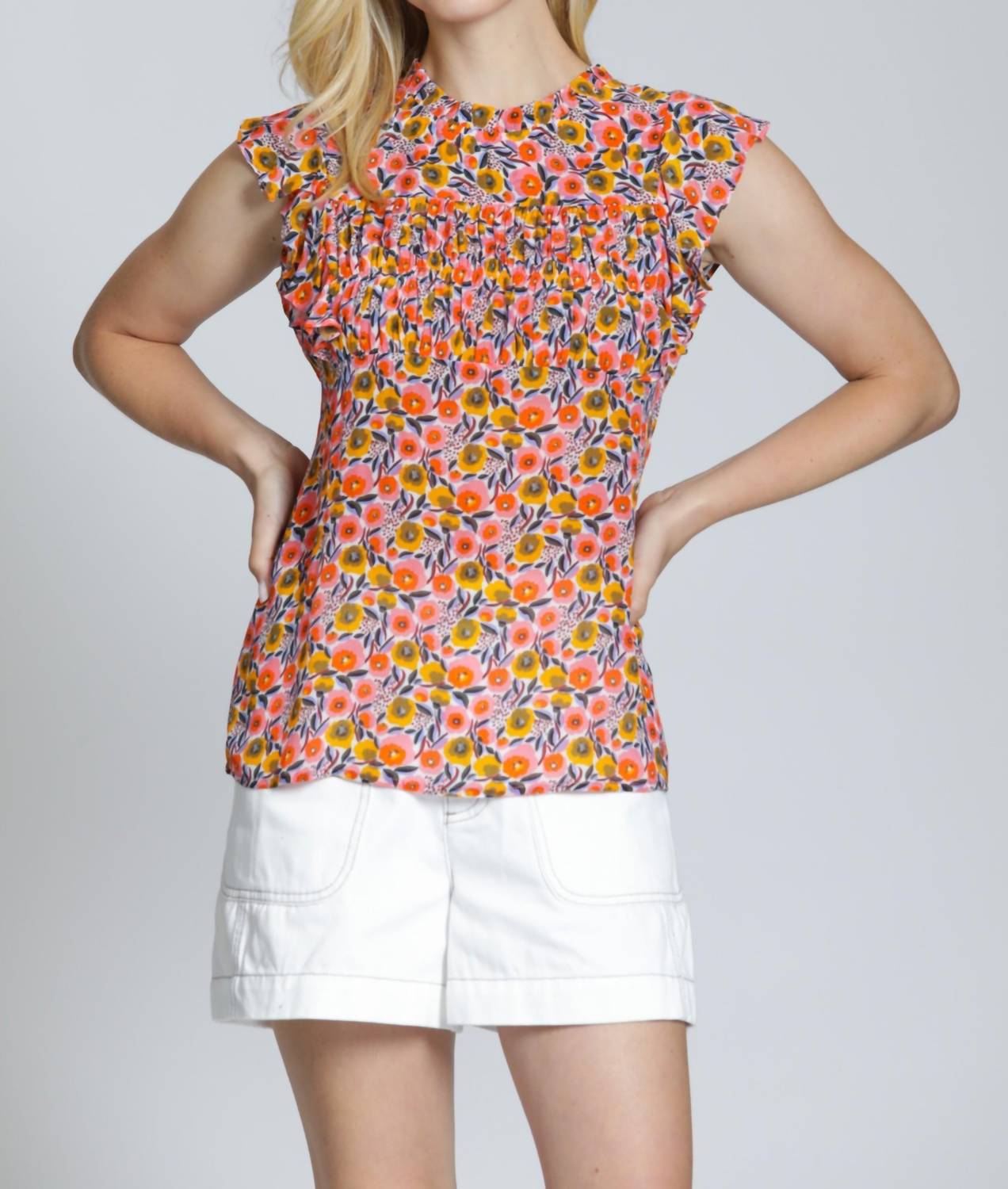 Apny - Sleeveless Flutter Sleeve Top