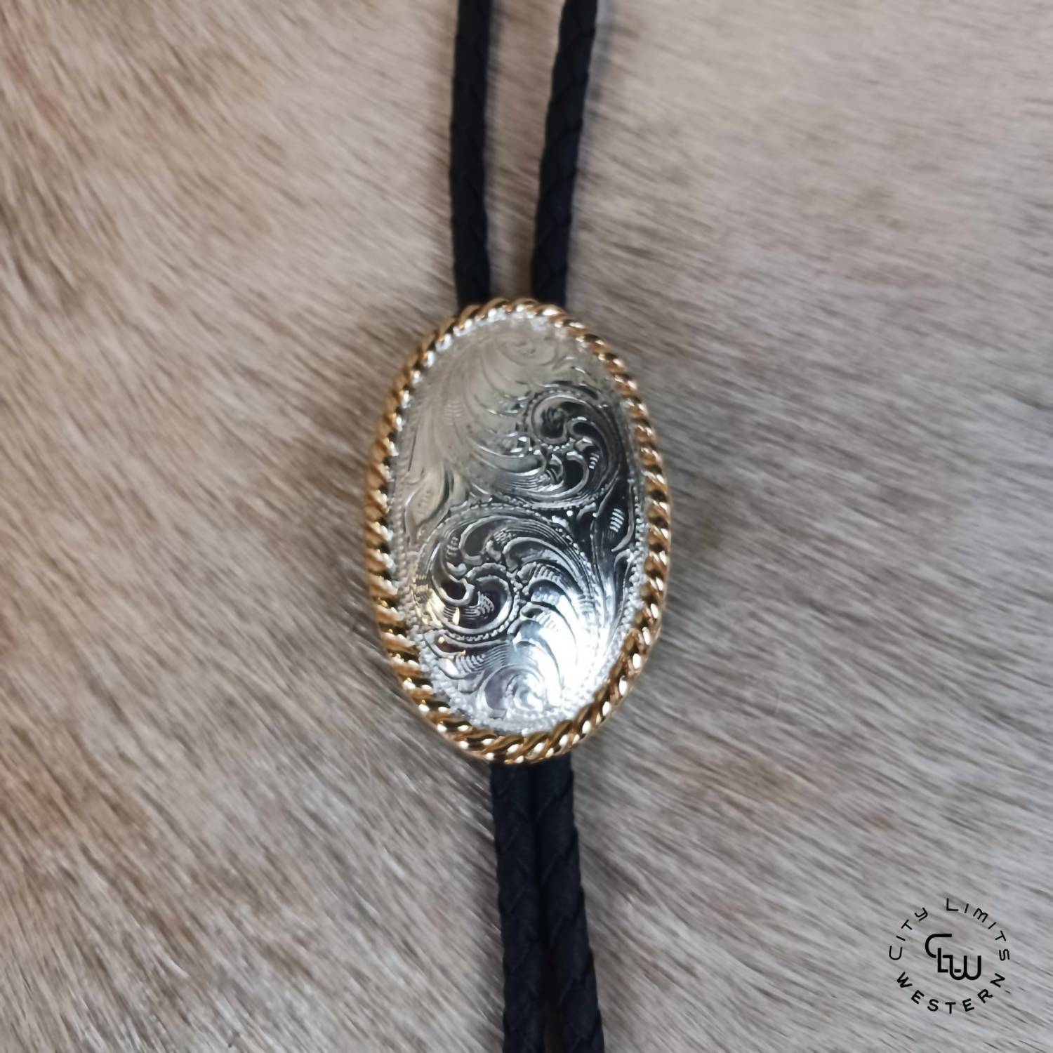M&F Western - Women's Curmine Oval Rope Edge Bolo