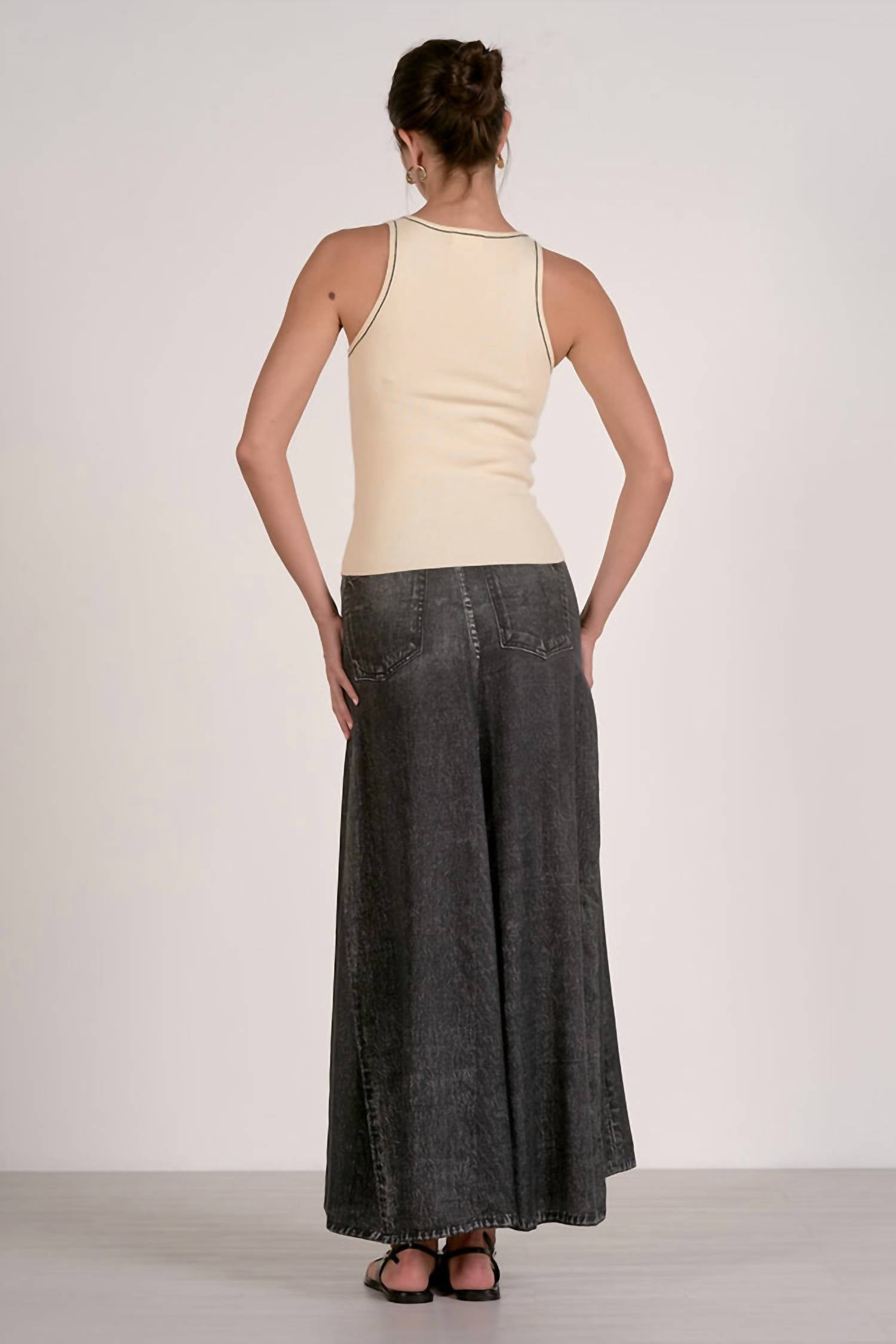 Elan - Stitch Sleeveless Tank