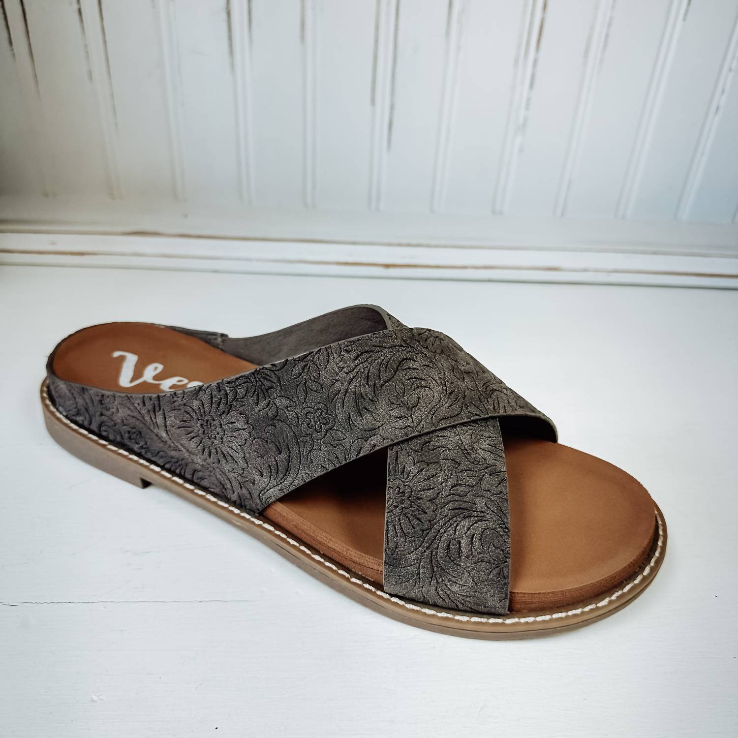 Very G - Women's Tawney Tooled Sandal