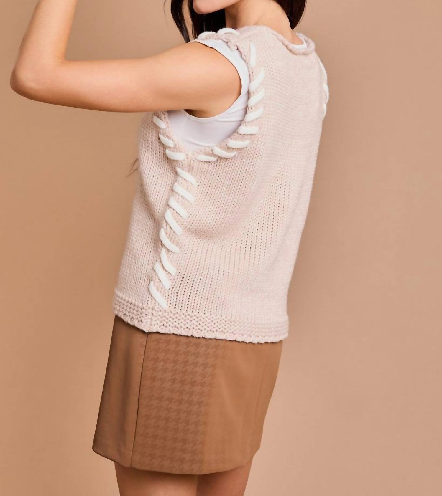 Gilli - Willow Stitch Sweater Vest