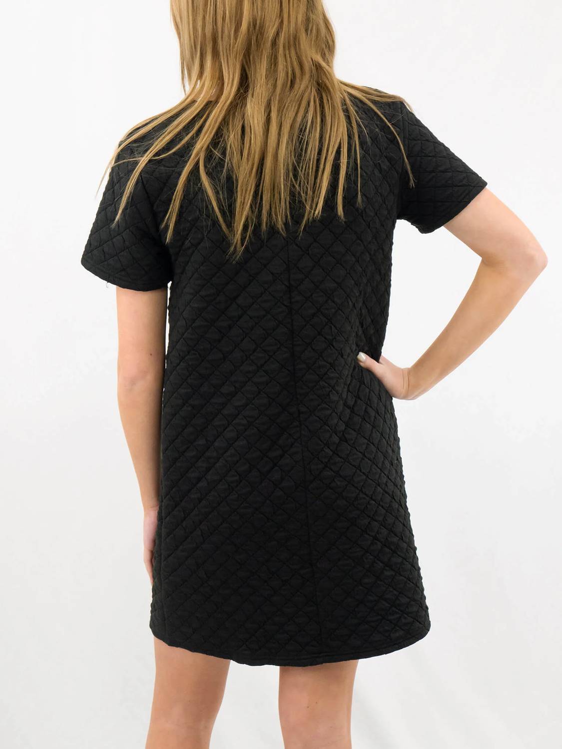 She + Sky - Short Sleeve Quilted Dress